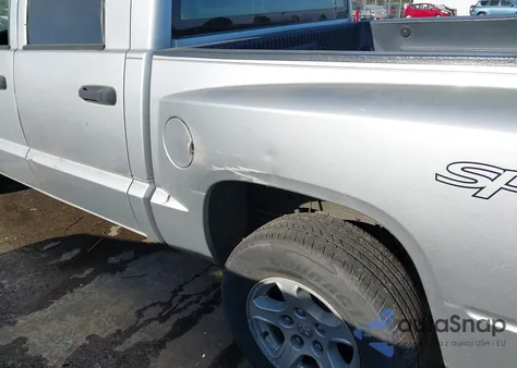 2006 Dodge Dakota Slt from USA, damaged, VIN 1D7HE48N06S634083